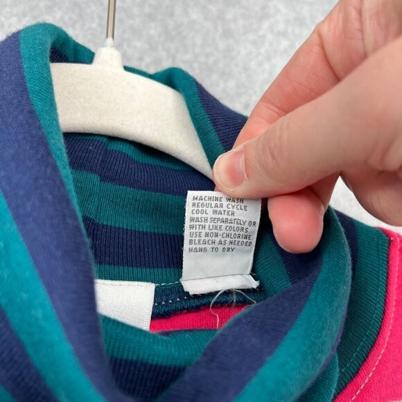 Lauren Grey VTG Women Turtleneck LS Shirt Size M Multicolor Stripe Oversized NEW - Picture 10 of 14